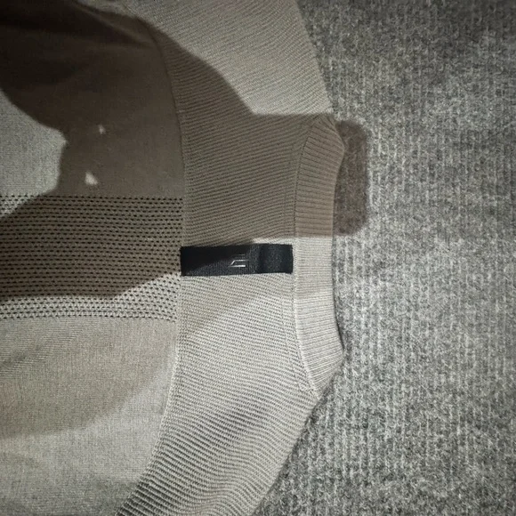 Nike Tiger Woods Crew Sweater, Grey, Size XL - Picture 5 of 5